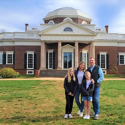 Bokor Family at Monticello