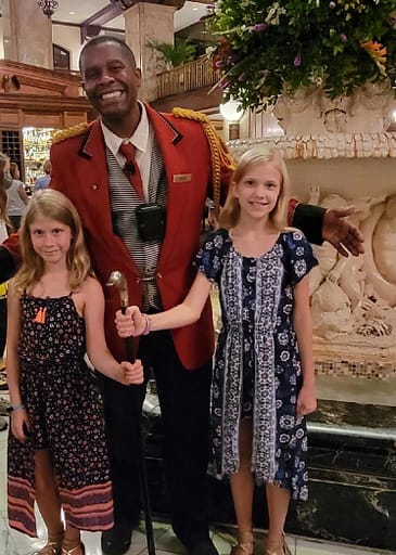 Girls with the Peabody Hotel Duckmaster